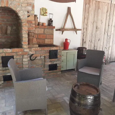 Letunt Idok Vendeghaz