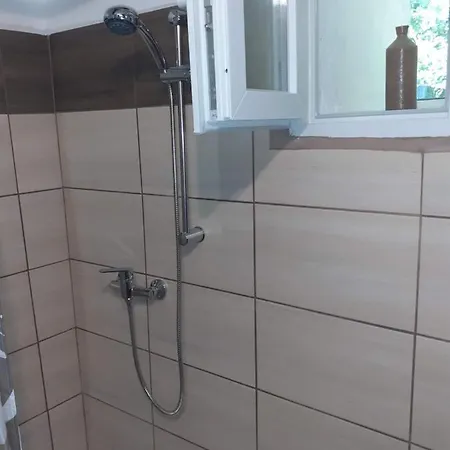 Letunt Idok Vendeghaz *